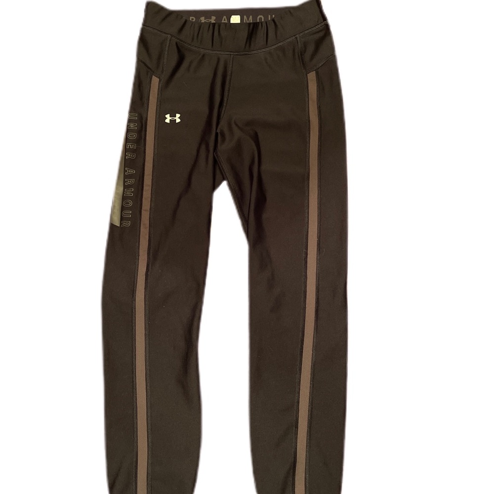 Under armour womens size medium athletic capris cut leggings